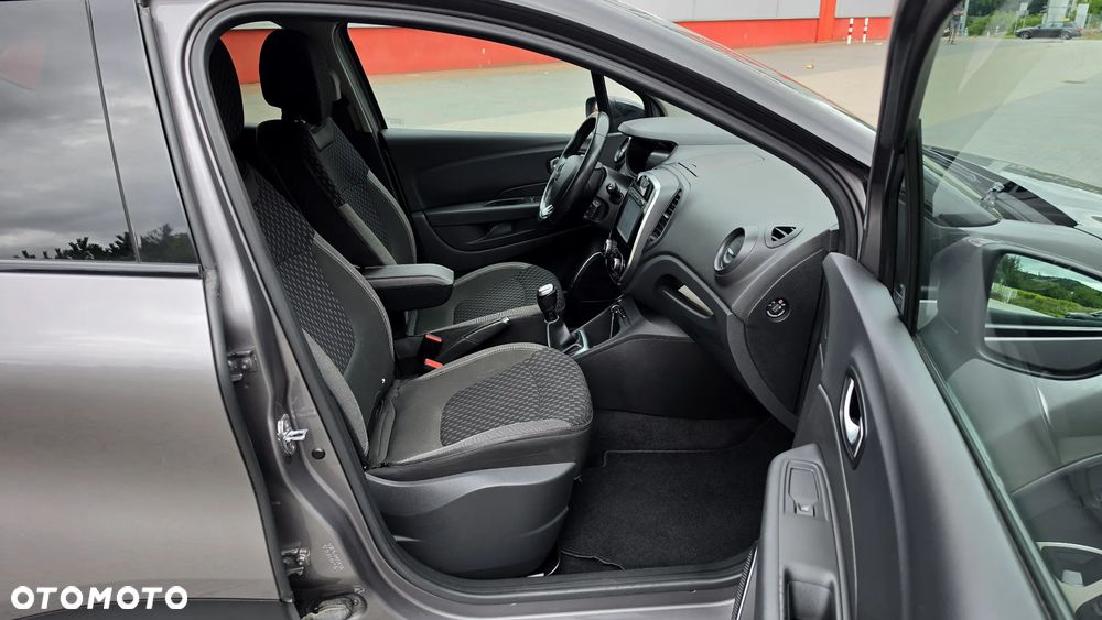 Renault Captur (ENERGY) TCe 90 LIMITED - 38