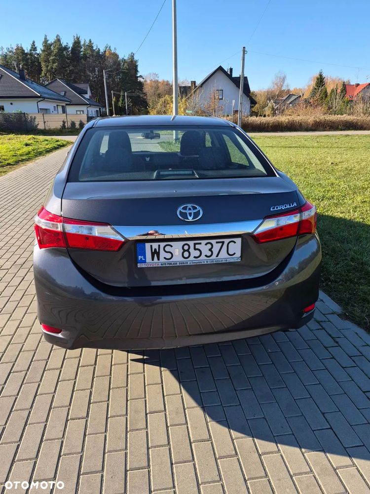 Toyota Corolla 1.6 Classic Plus - 4
