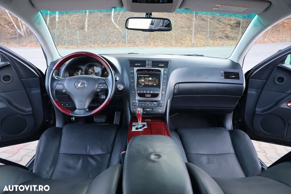 Lexus Seria GS 450h - 25