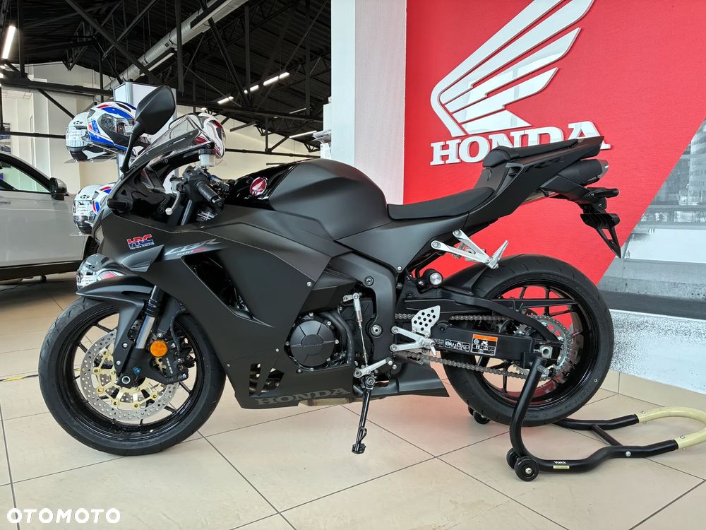 Honda CBR - 3