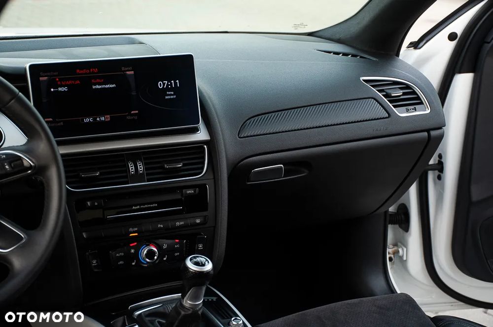 Audi A4 Avant - 31