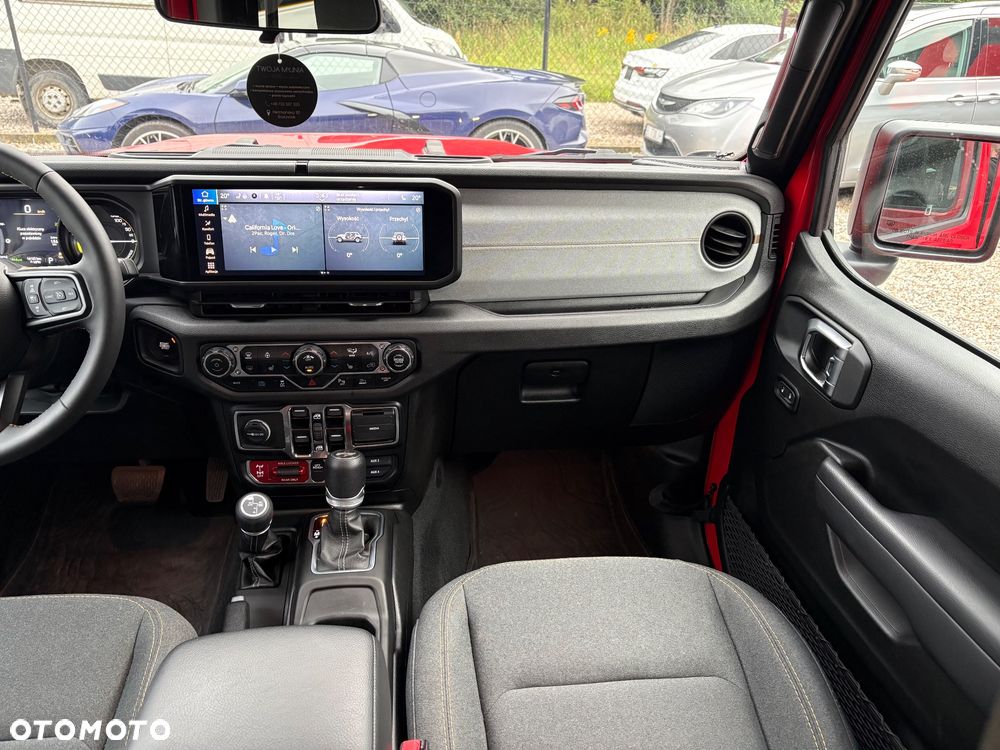 Jeep Wrangler 2.0 PHEV Softtop AWD Automatik Sahara - 23