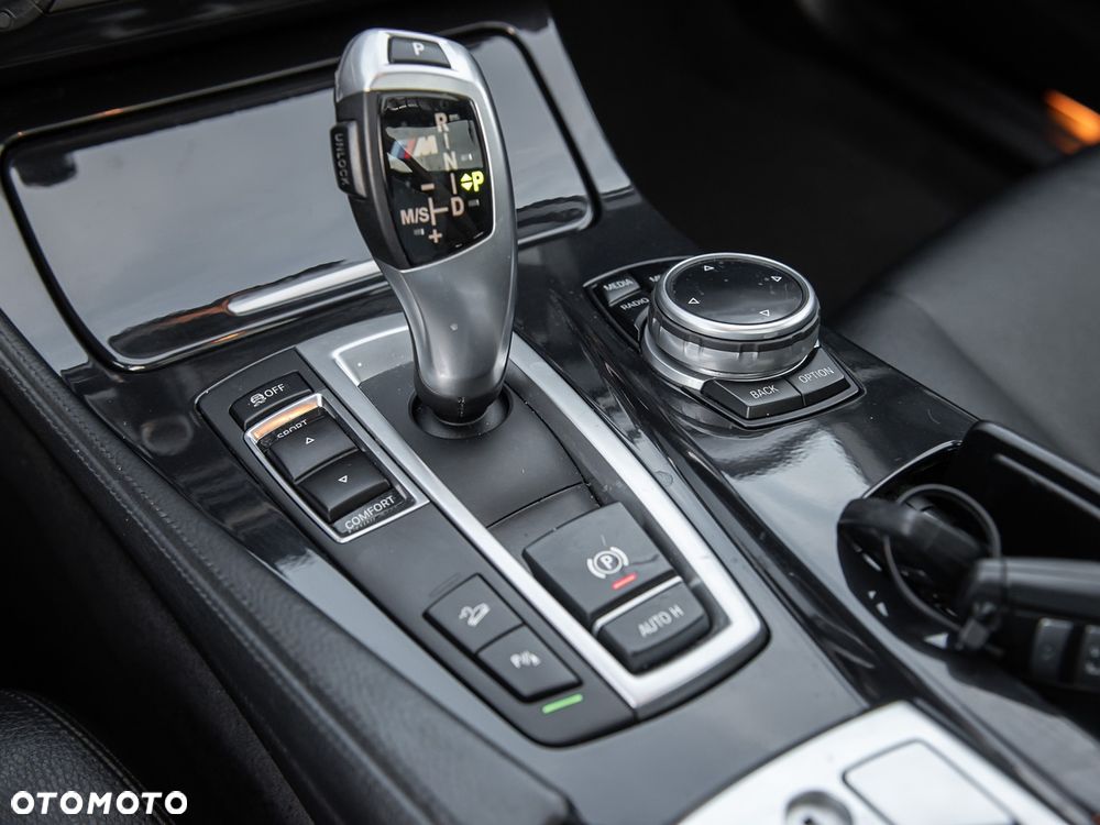 BMW Seria 5 - 24