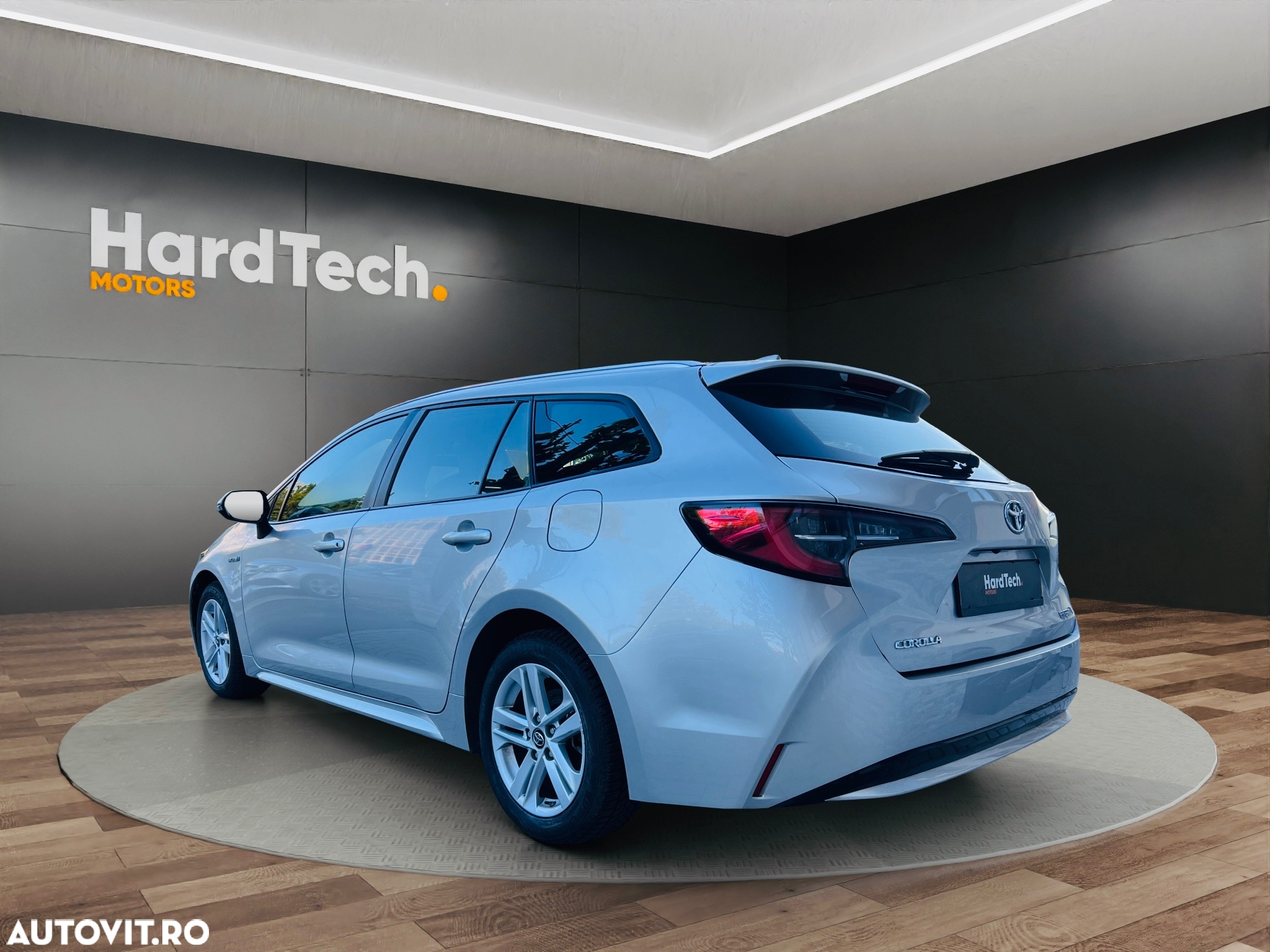 Toyota Corolla 1.8 Hybrid Business Edition - 6