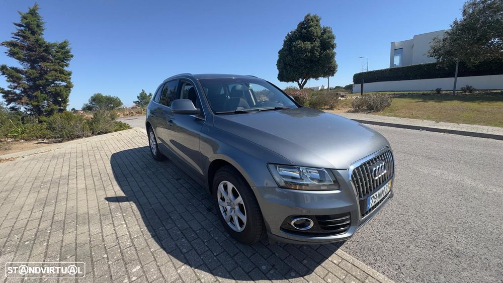 Audi Q5 2.0 TDi Business Line - 2