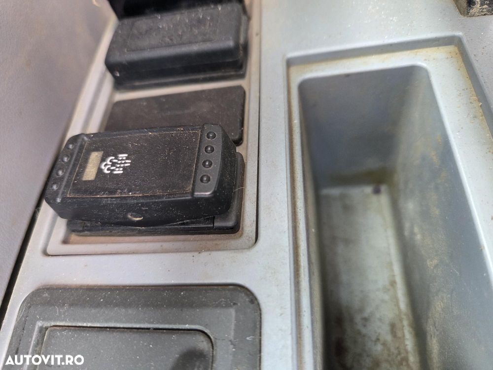 Hitachi ZX85-6, 2022, 2.491h, Masa operationala 8,6t, cupla rapida HIDRAULICA+3 CUPE NOI, senile paduri cauciuc, inst picon si inst rotire pe brate, ad sapare 5m, ridica 3,8t, aer cond, LAMA, STARE FOARTE BUNA, posibil leasing 4 ani-PROMOTIE 62.900 EUR+Tva - 7