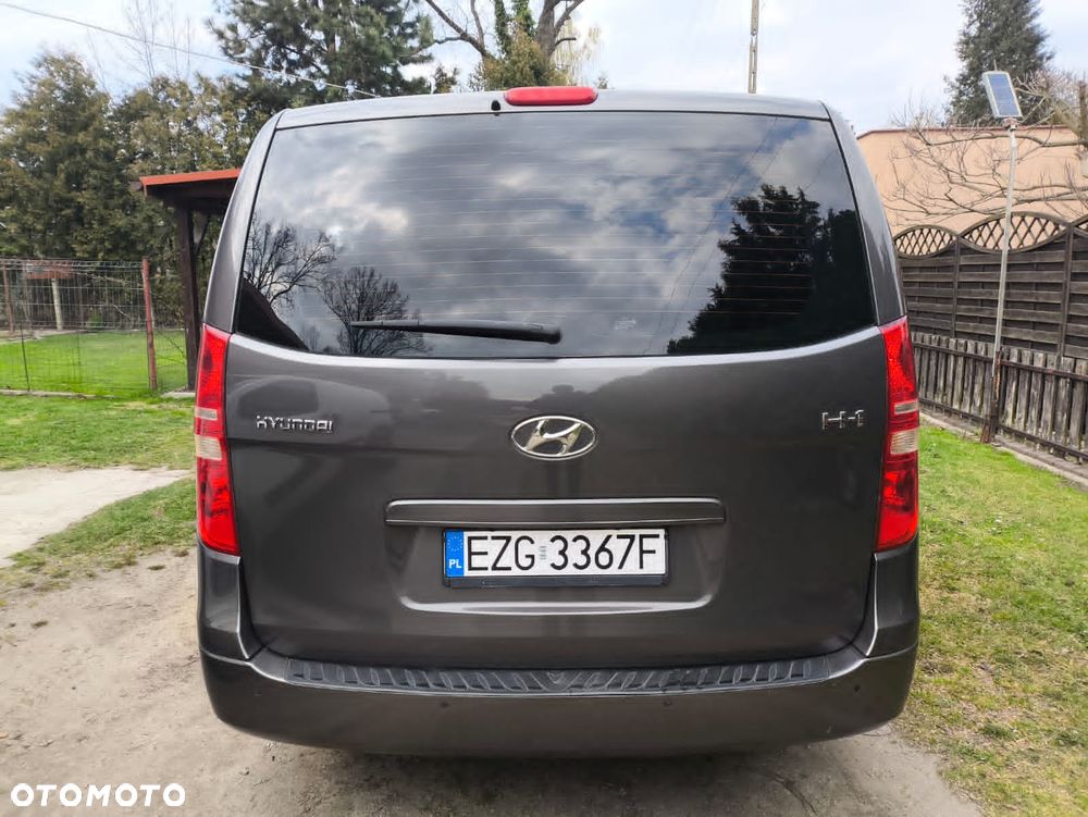 Hyundai H-1 - 10