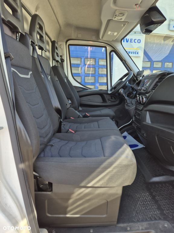 Iveco Daily 70C18 - 13