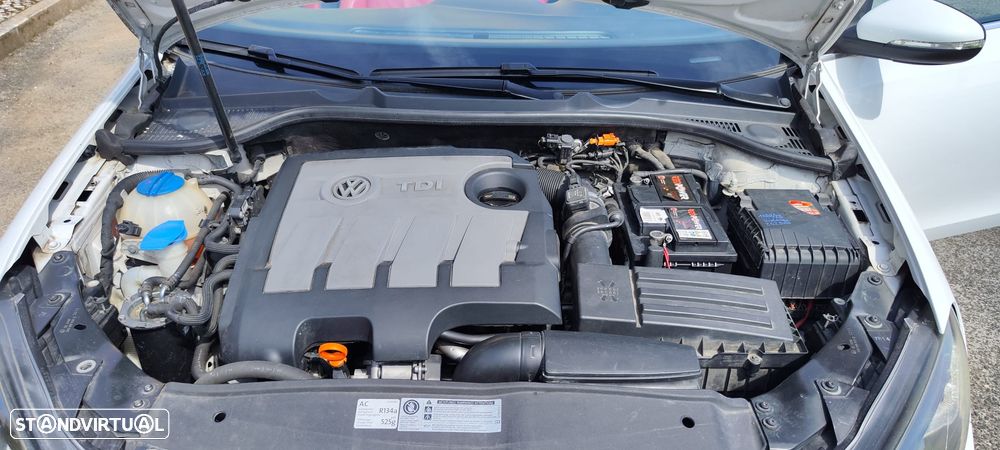 VW Golf Cabriolet 1.6 TDi BlueMotion - 16