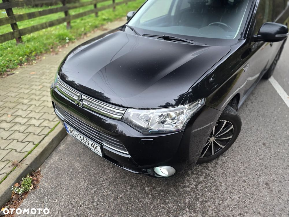 Mitsubishi Outlander - 36