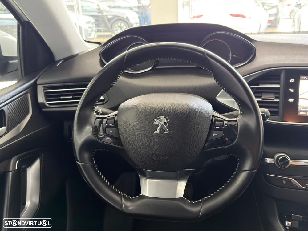 Peugeot 308 SW 1.2 PureTech Access - 8