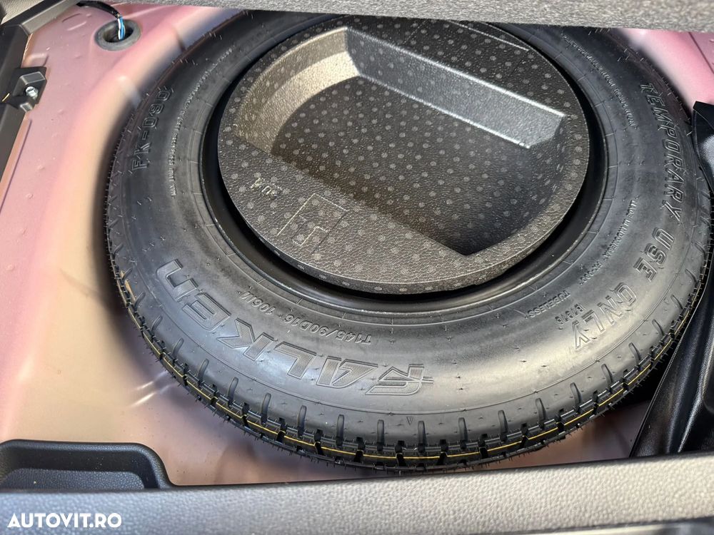 Toyota Yaris Cross 1.5 VVT-i HSD 4x2 Dynamic - 10