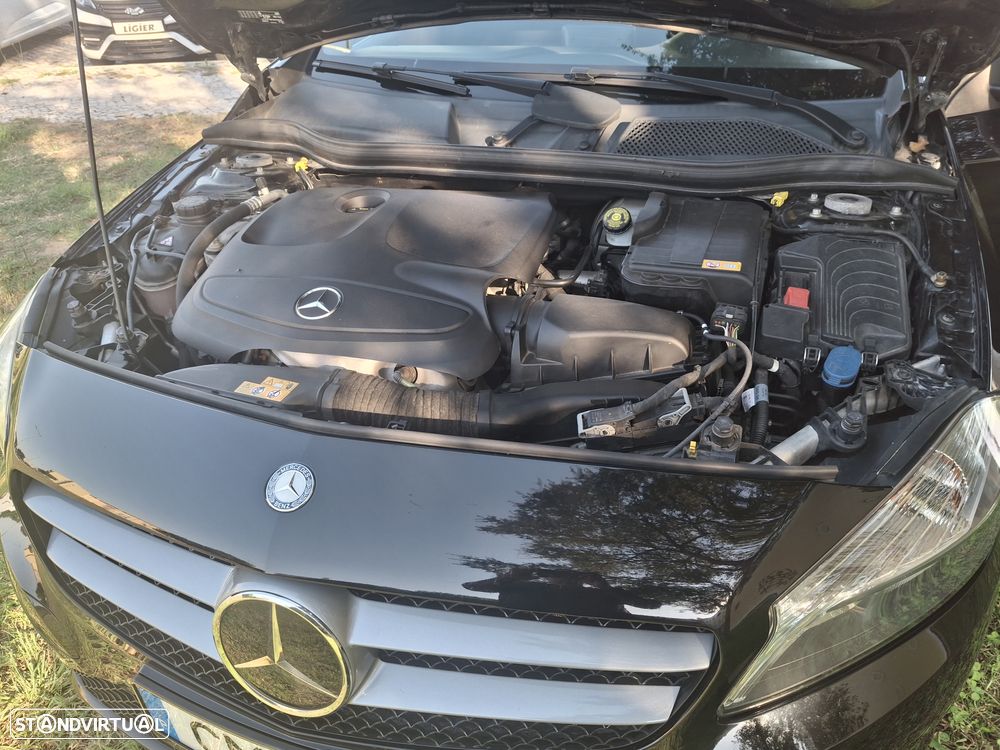 Mercedes-Benz A 180 Dynamic Edition - 11