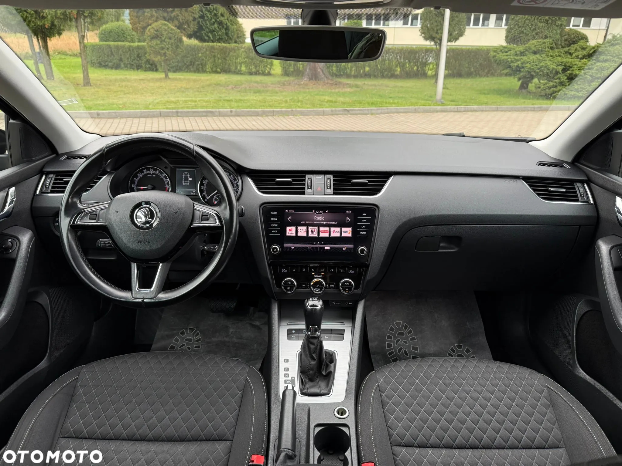Skoda Octavia Combi 2.0 TDI DSG Exclusive - 5