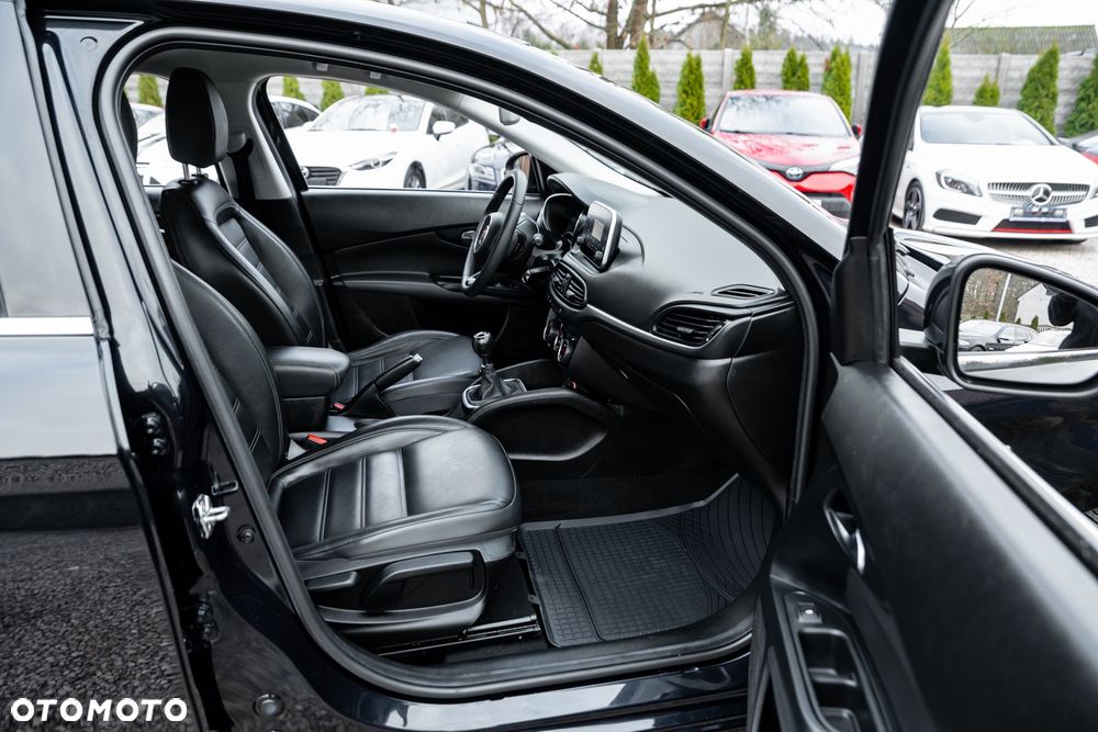 Fiat Tipo 1.4 T-Jet Sport - 24