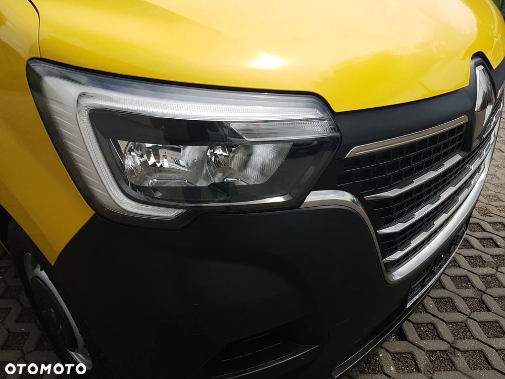 Renault MASTER KONTENER 8EP 4,22x2,22x2,22 KLIMA KRAJOWY MANUAL  6-BIEGÓW DMC 3500 KG - 31