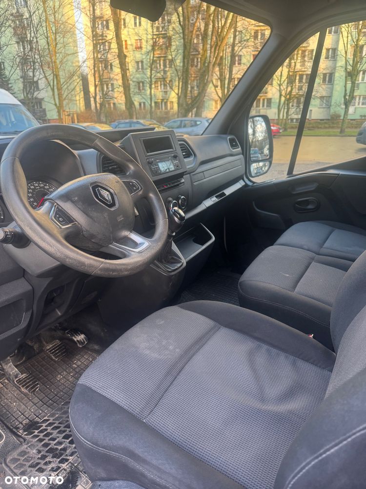 Renault Master - 1
