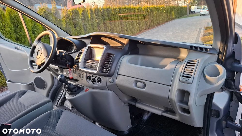 Opel Vivaro L2H1 DPF Life - 32