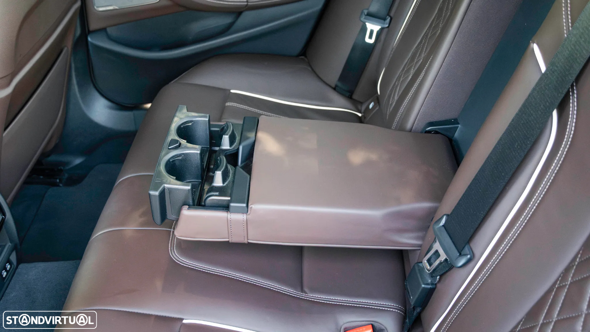 BMW 530 e Pack M - 24