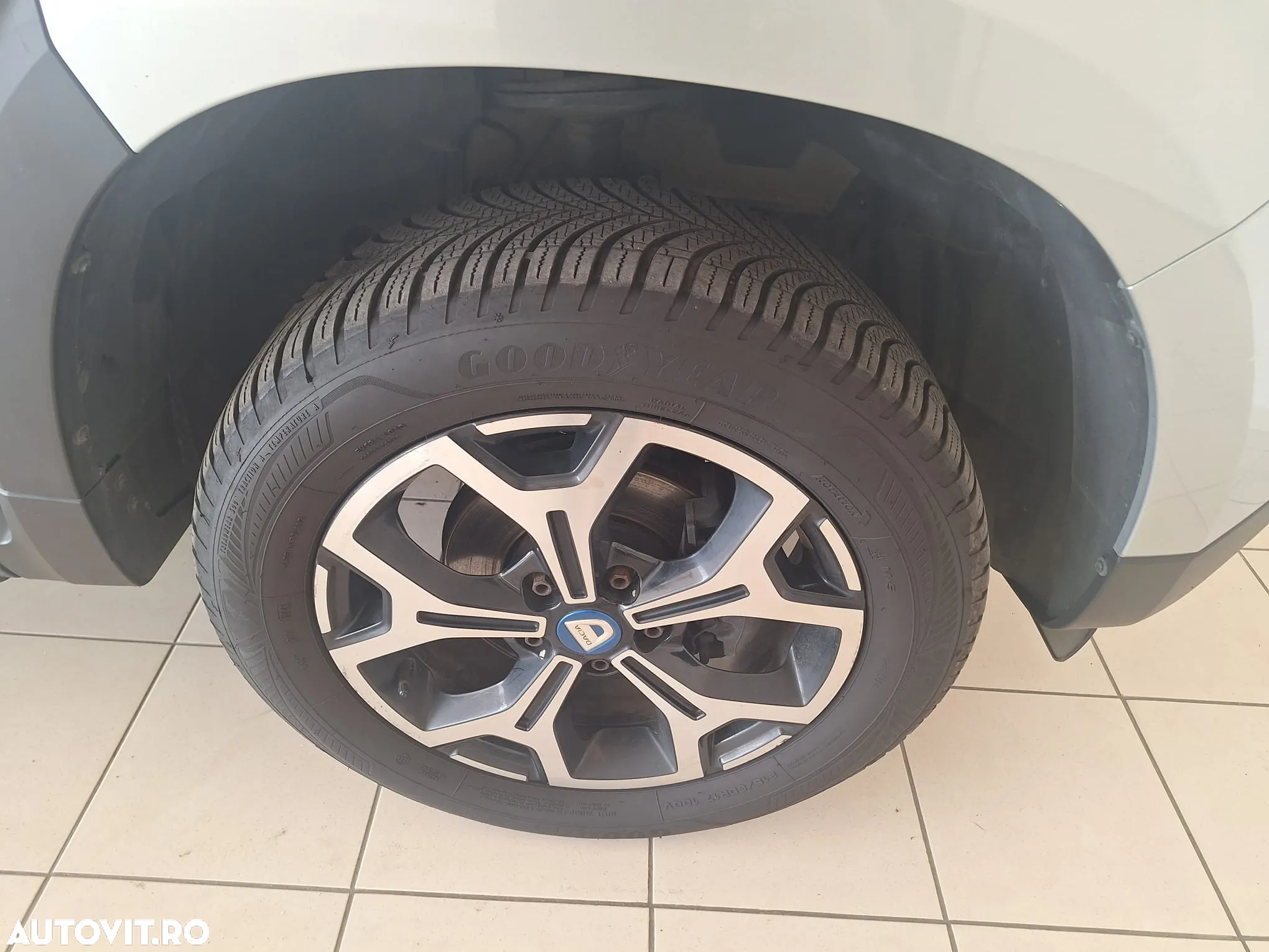Dacia Duster ECO-G 100 SL BlueLine - 4