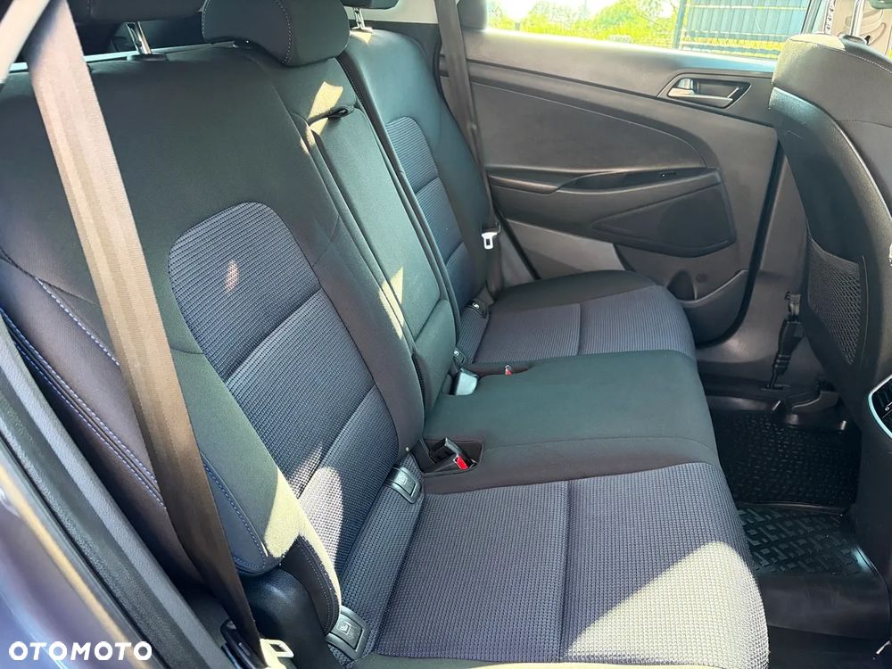 Hyundai Tucson blue 1.6 GDi 2WD Classic - 39