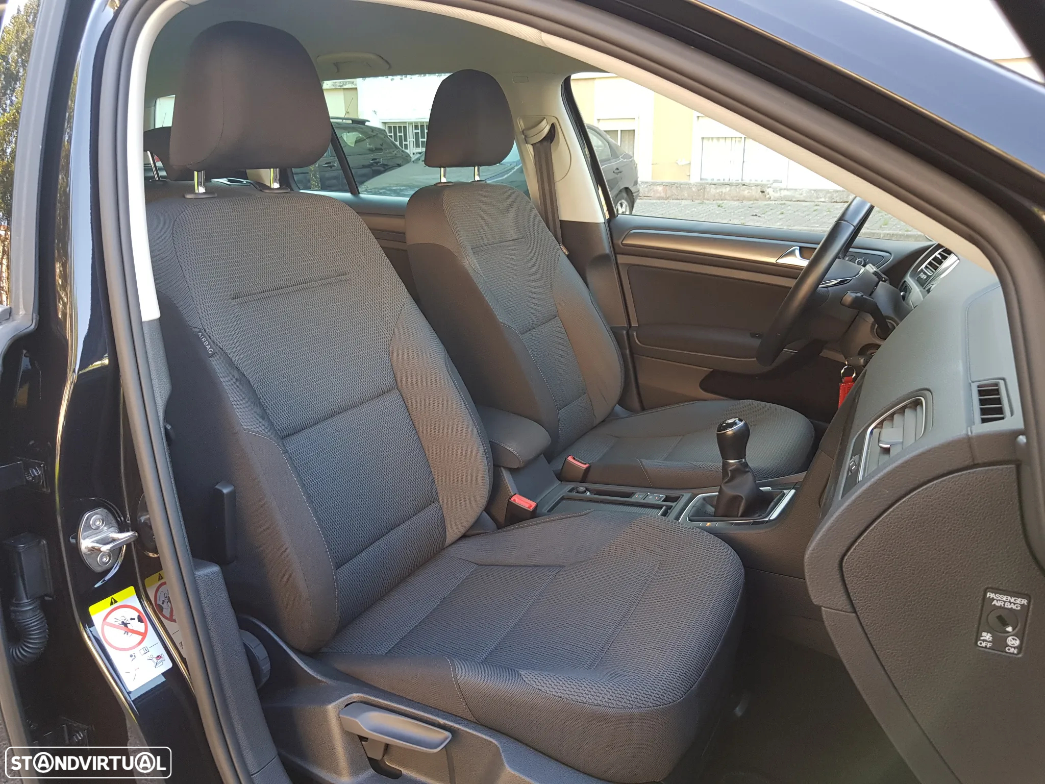 VW Golf Variant 1.6 TDi Confortline - 35