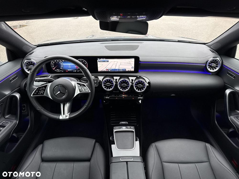 Mercedes-Benz CLA - 17