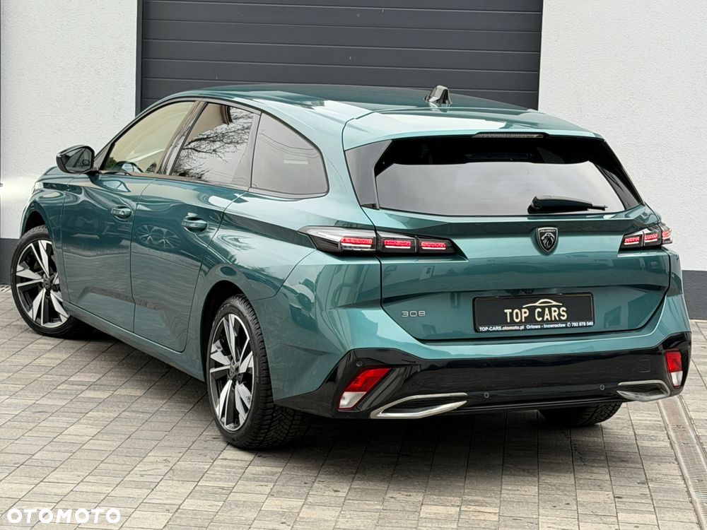 Peugeot 308 BlueHDi 130 EAT8 Allure - 21