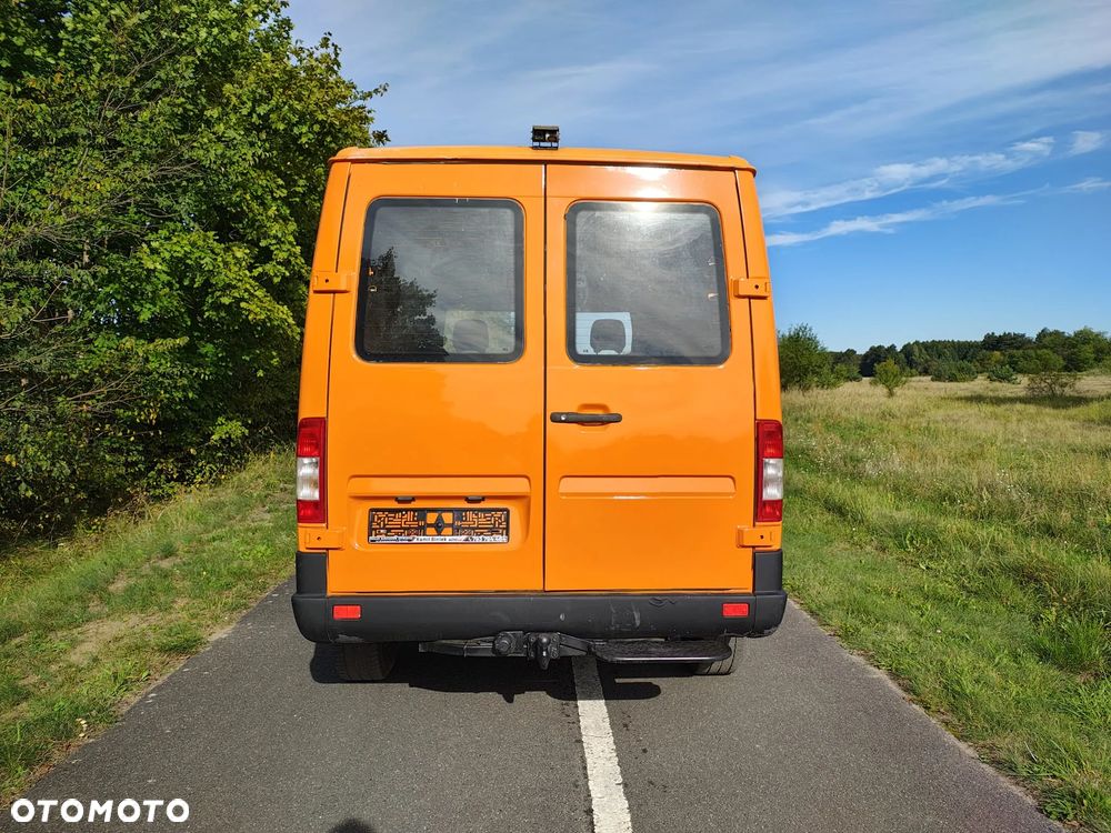 Mercedes-Benz SPRINTER - 11