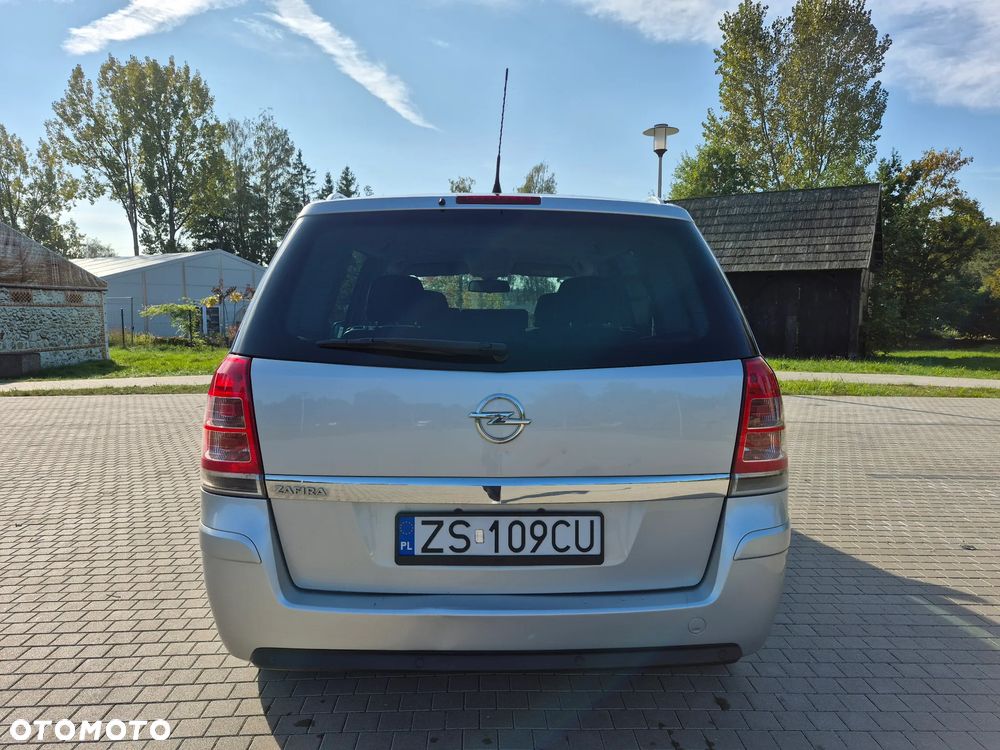 Opel Zafira 1.8 Active - 36