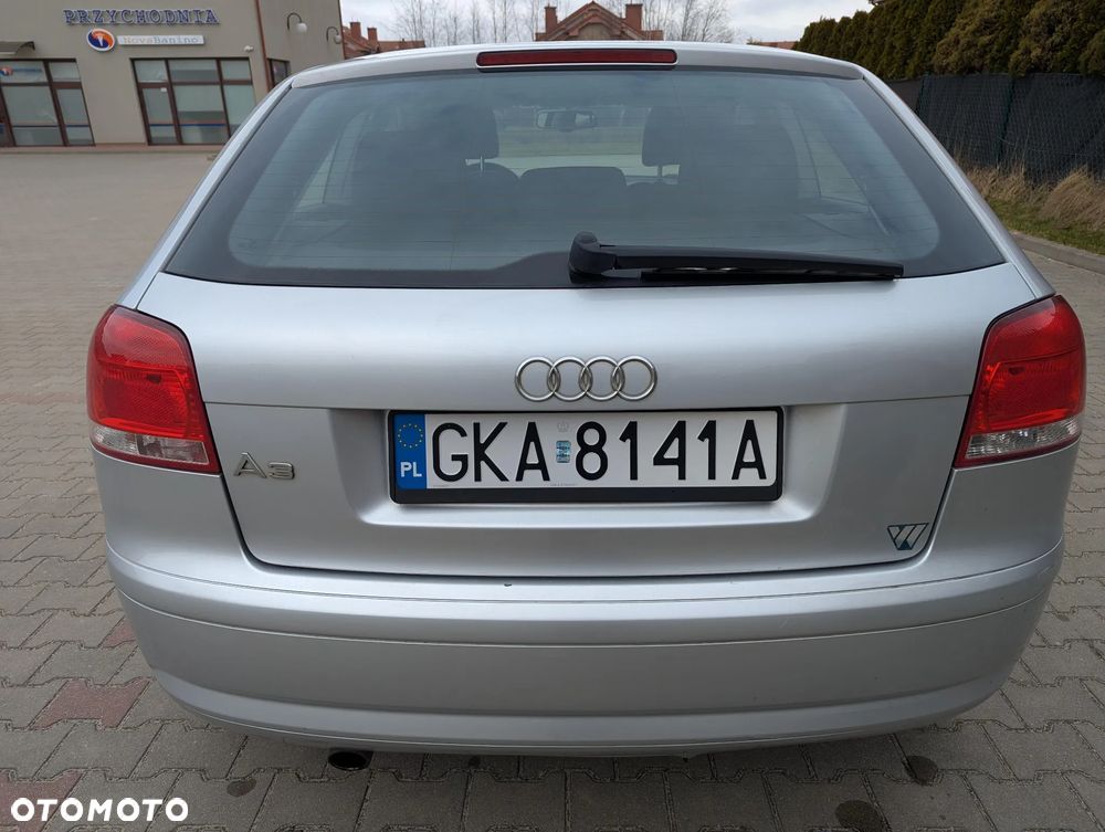 Audi A3 3-drzwiowe 1.6 Ambition - 7