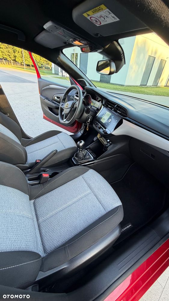 Opel Corsa 1.2 GS S&S - 19