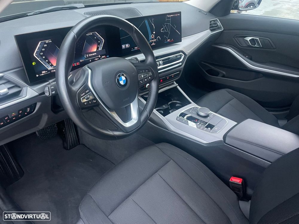 BMW 318 d Touring Auto - 7
