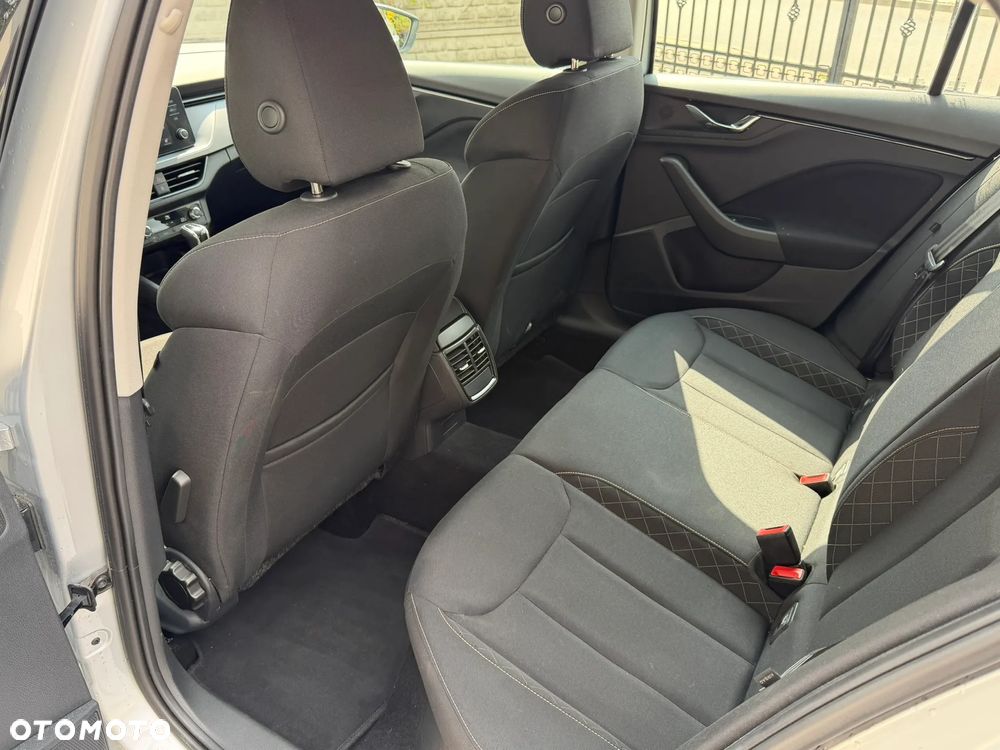 Skoda Kamiq 1.0 TSI DSG Drive 125 - 12