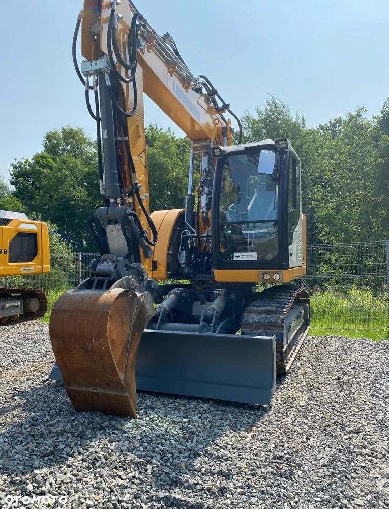 Liebherr R 914 Compact - 13