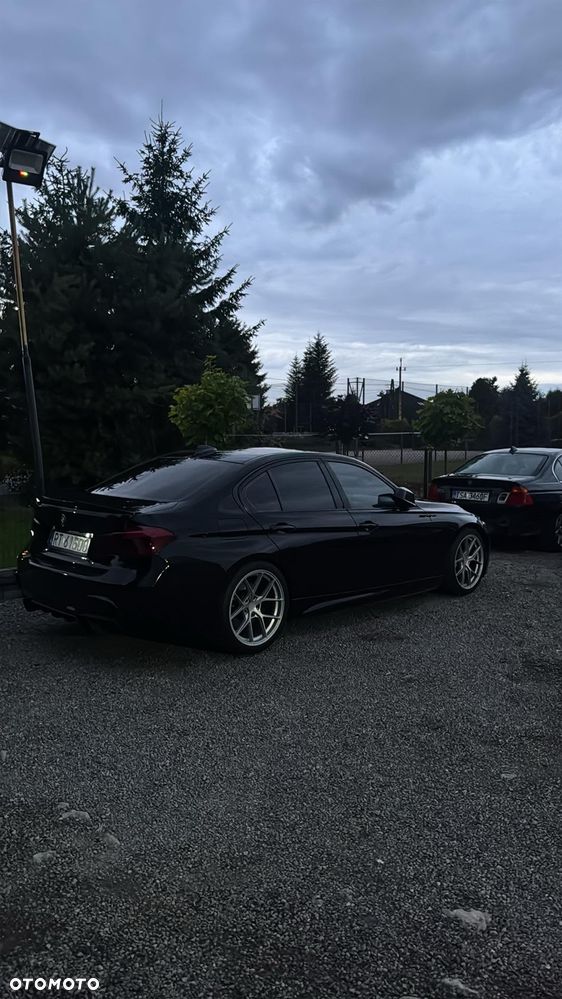 BMW Seria 3 340i Edition M Sport Shadow - 37