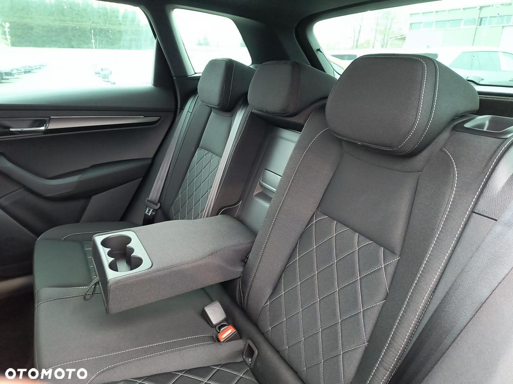 Skoda Karoq 2.0 TDI SCR 4x4 Sportline DSG - 15