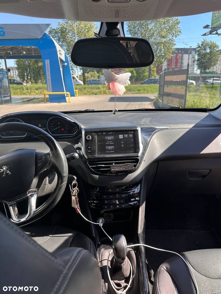 Peugeot 2008 1.6 VTi Allure - 7