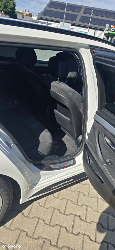 BMW Seria 5 520d - 14