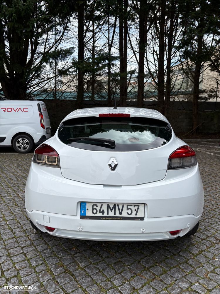 Renault Mégane Coupe dCi 110 FAP Dynamique - 2