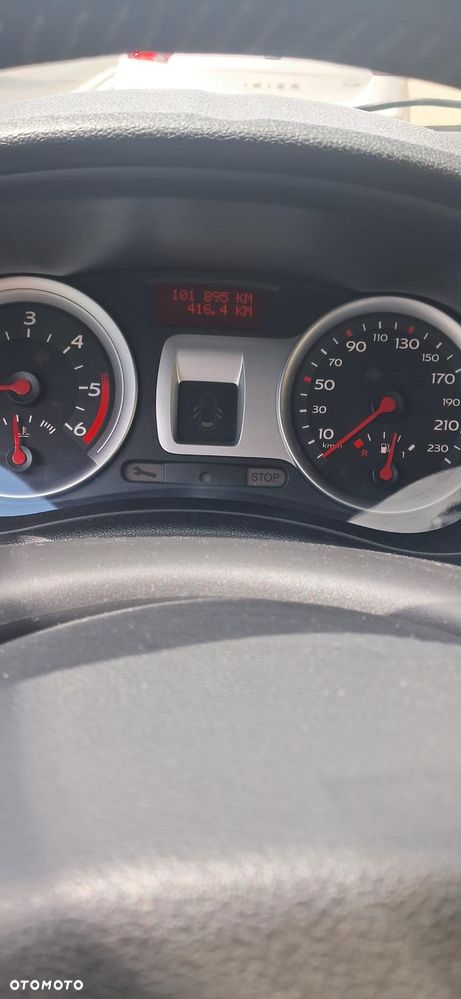 Renault Clio 1.5 dCi Authentique - 8