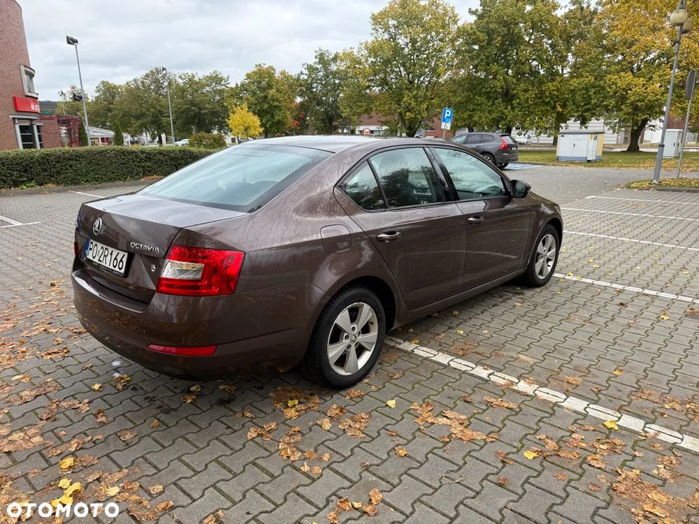 Skoda Octavia 1.6 TDI Ambition - 4