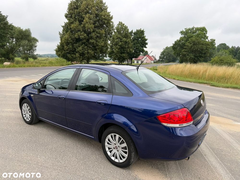 Fiat Linea 1.4 T-Jet 16V Emotion - 19
