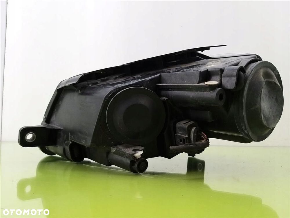 Reflektor lampa przód PRAWA komplet VW Passat B6 05-10 R 083411120R DEPO - 10