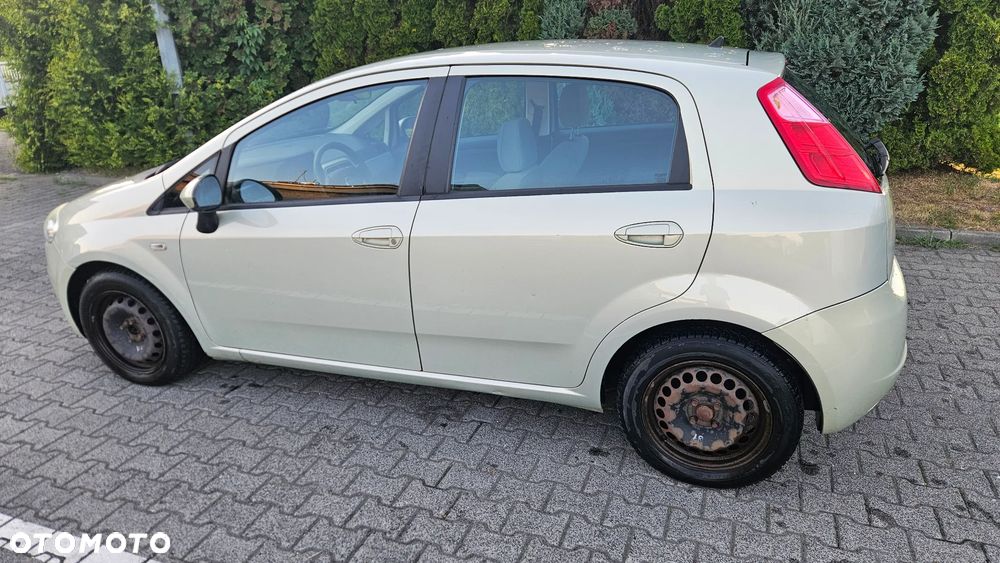 Fiat Grande Punto 1.4 8V Estiva - 2