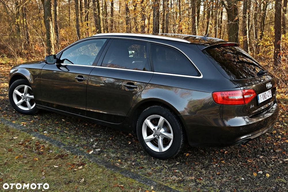 Audi A4 Avant 2.0 TDI DPF multitronic S line Sportpaket - 27