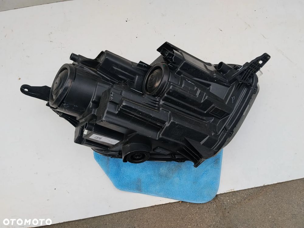 Lampa Lewa soczewka Ford Ecosport Europa bdb.stan - 2