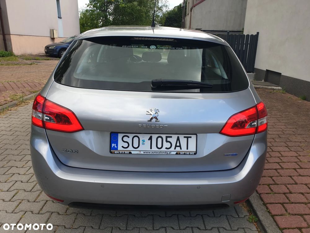 Peugeot 308 2.0 HDi Allure - 16