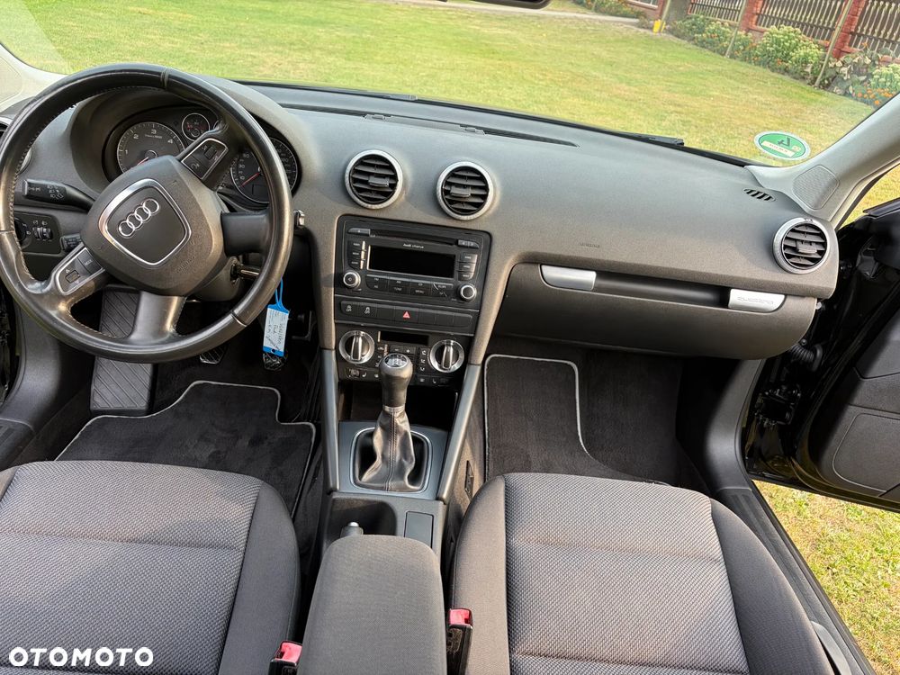 Audi A3 Sportback 2.0 TDI DPF quattro Attraction - 12