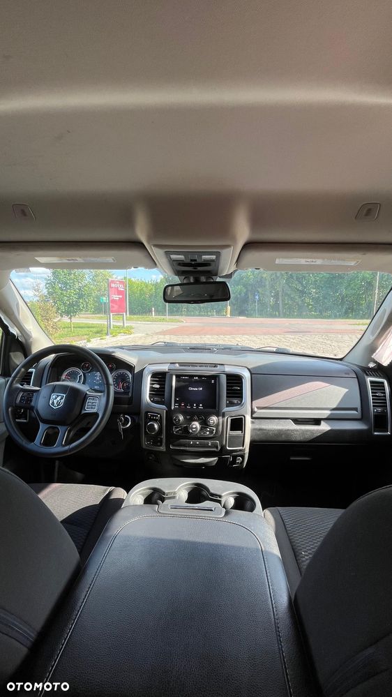 Dodge RAM 5.7 4x4 - 26